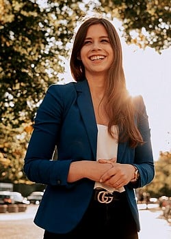 Laura Schieritz